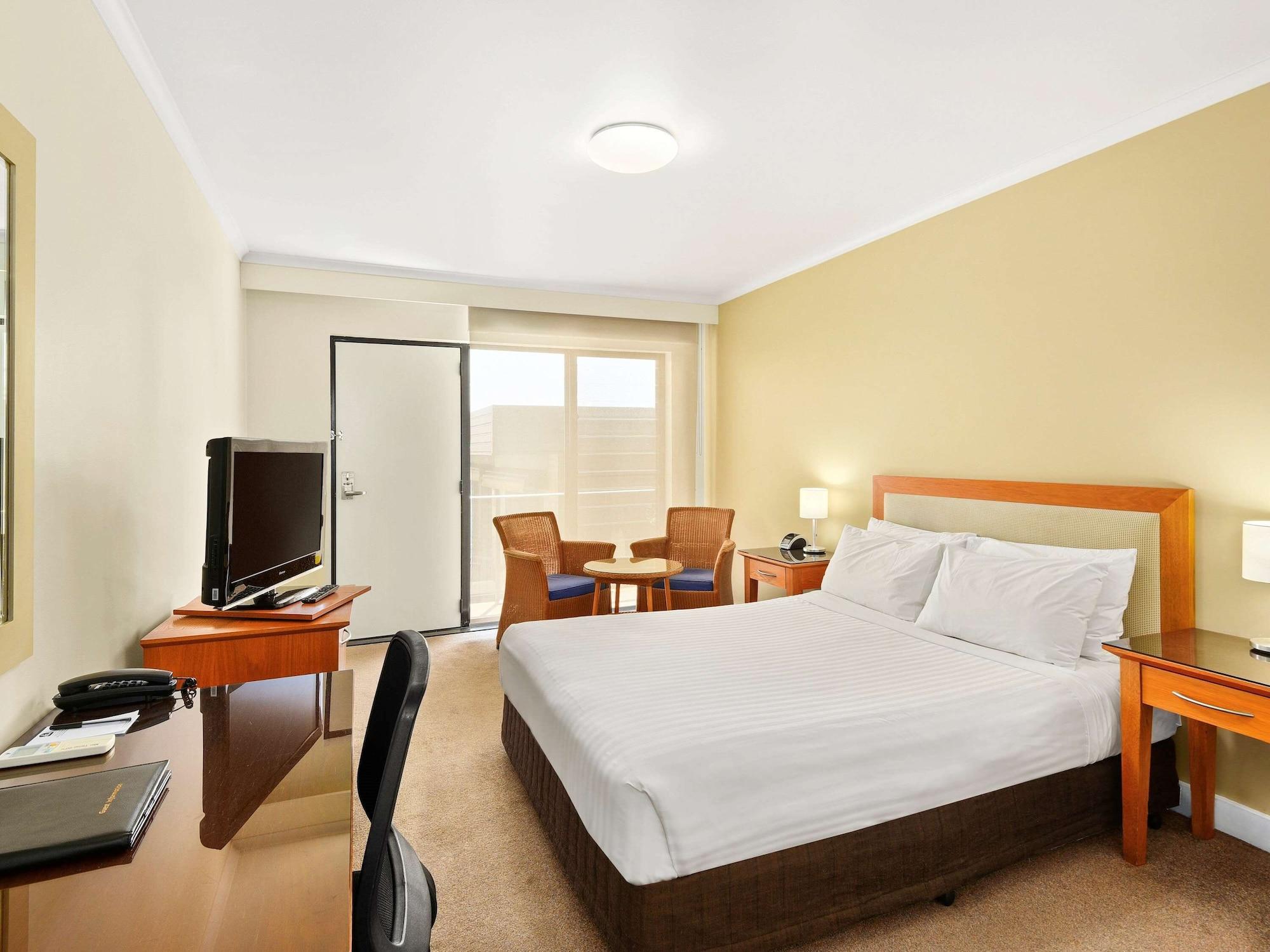 Ibis Styles Port Macquarie Hotel Bagian luar foto